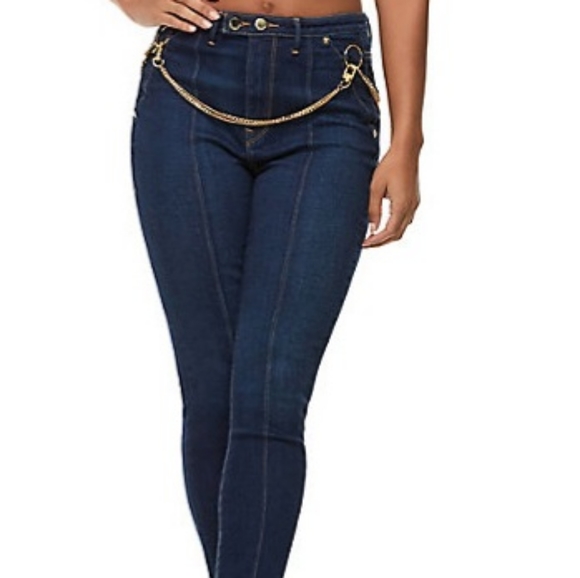 ๐ฅSOLD๐ฅTrue Religion Caia Hi Rise w/Chain Belt - Picture 2 of 10